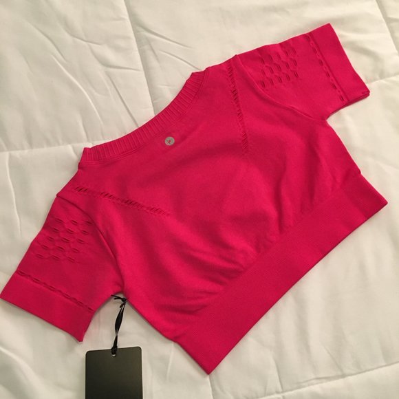 90' Degrees Crop Top Raspberry Jam Color NWT - Picture 10 of 12